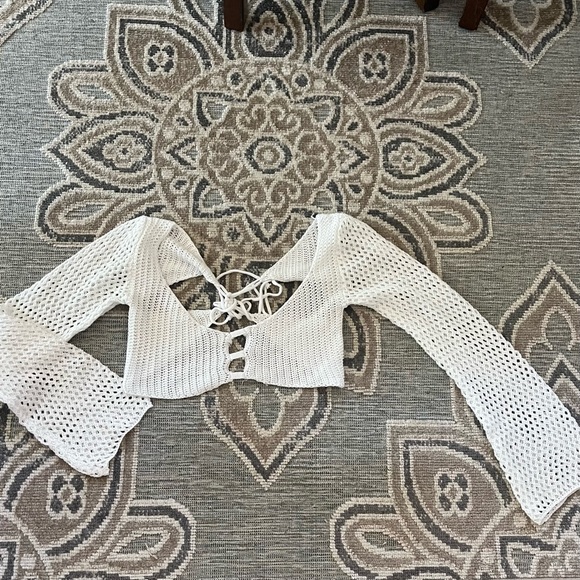 Crochet Beach Tie Back Crop Top - Picture 2 of 2